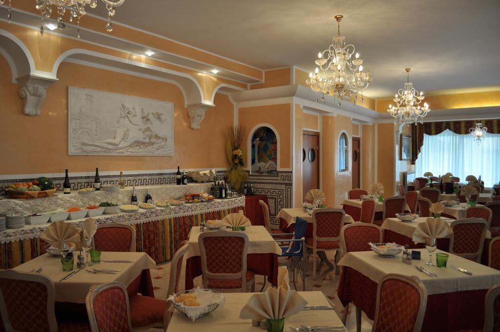 Hotel Real Sottomarina Eksteriør billede